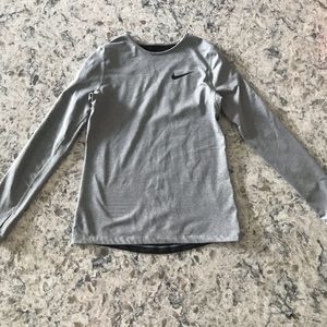 Girls Nike shirt